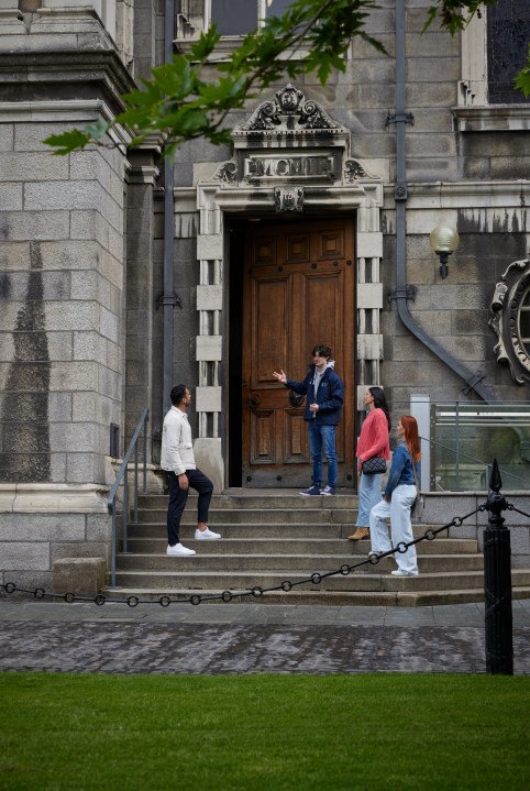 Tour guide in Front Square with 3 people