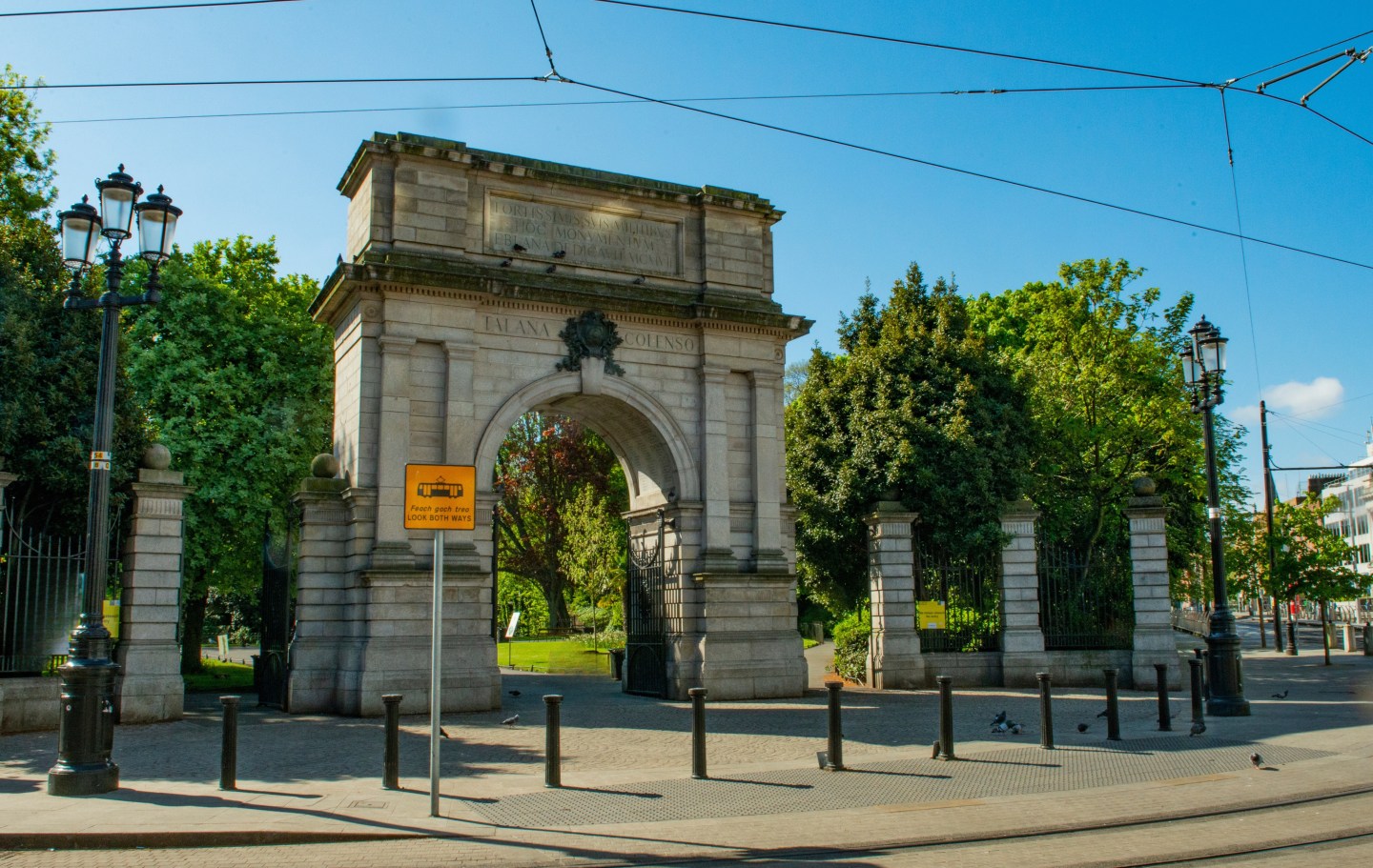 Pillars at the entrance to Stephen's Green